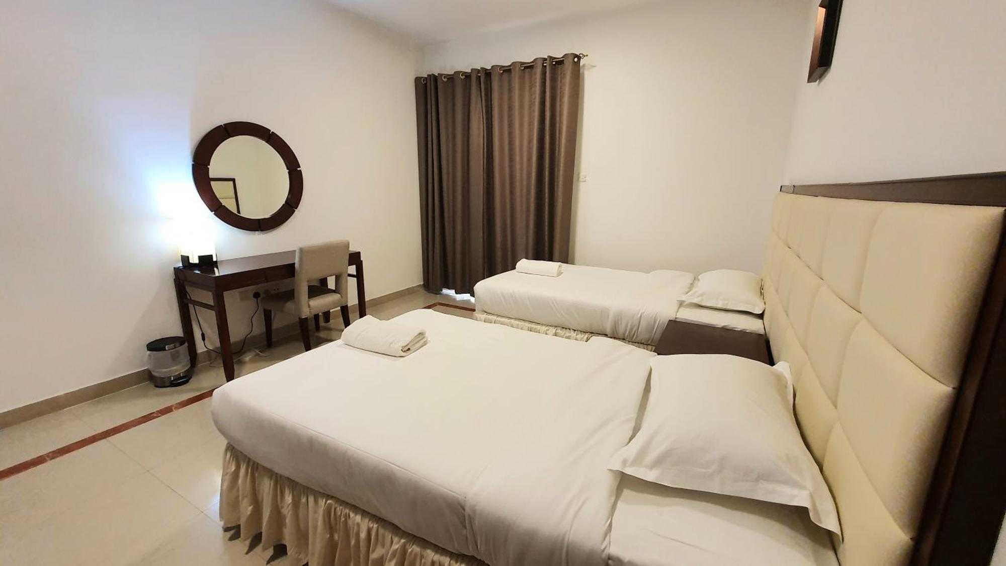 Muscat Oasis Residences Екстер'єр фото